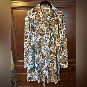 Spense Multicolor Floral Tunic style shirt, semi-sheer.